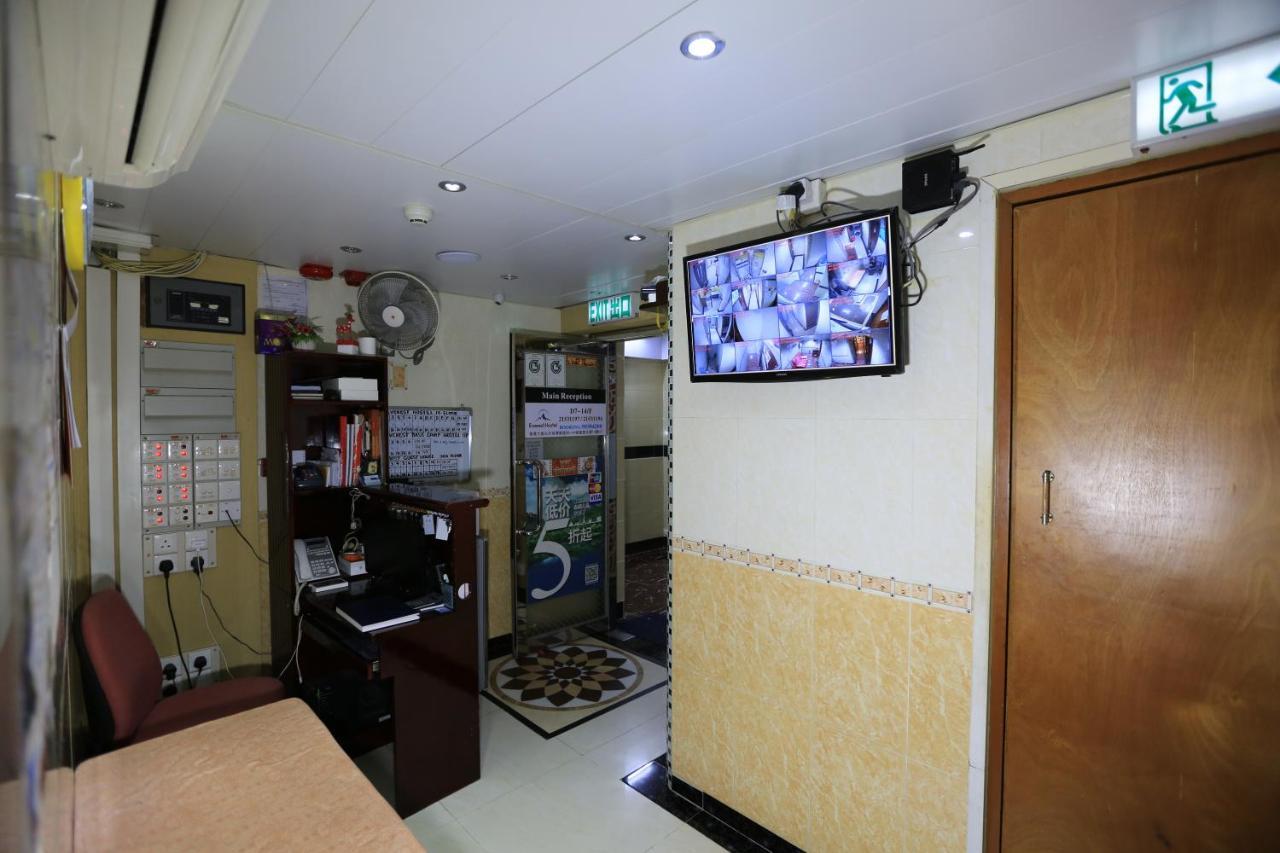 Everest Hostel 14/F Хонконг Екстериор снимка